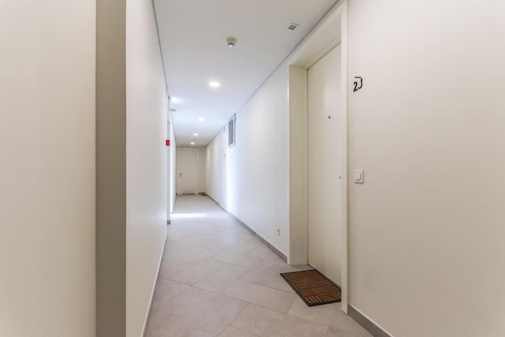 Marques Pombal Central 2 Bed Apt Ac ลิสบอน ภายนอก รูปภาพ